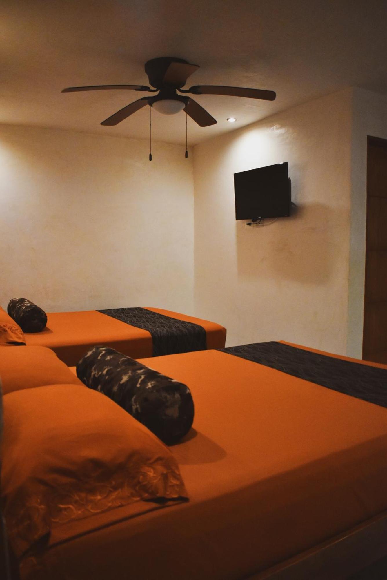 Hotel Boutique Bugambilias Valladolid  Bagian luar foto